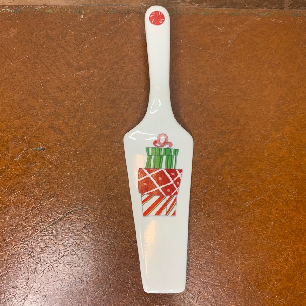 Christmas Cake server-‎ ceramic